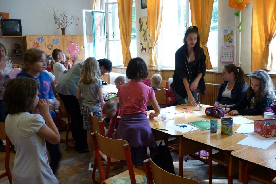 Beindultak a táborok és napközik