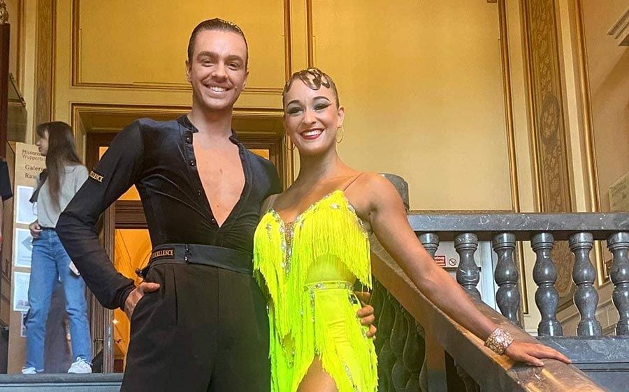 Stúdiós siker Wuppertálban