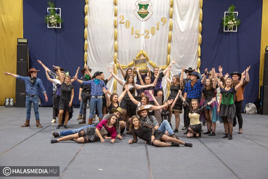 (►) Keressük a 2018-19-es tanév legjobb táncát