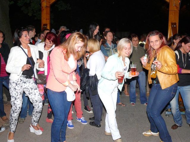 Ízletes nedűk, hangulatos zene, Welcome