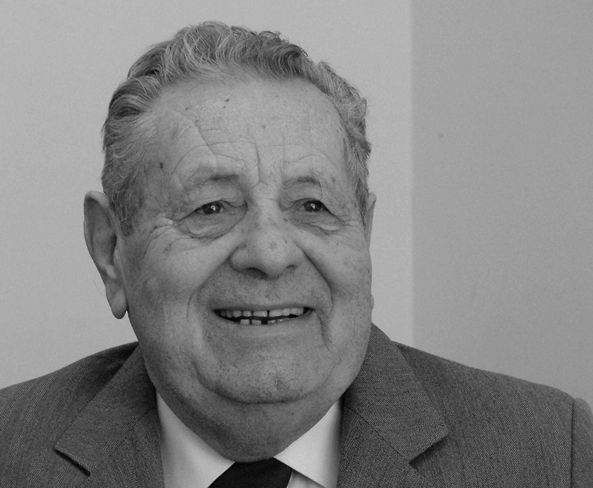 Elhunyt Tánczos Sándor