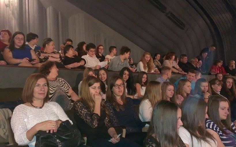 Miklósa Erika köszöntötte a tekósokat