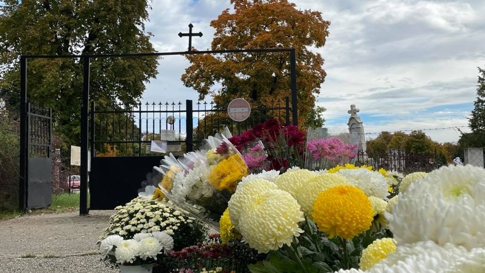 Temetők rendje, szertartások a hosszú hétvégén