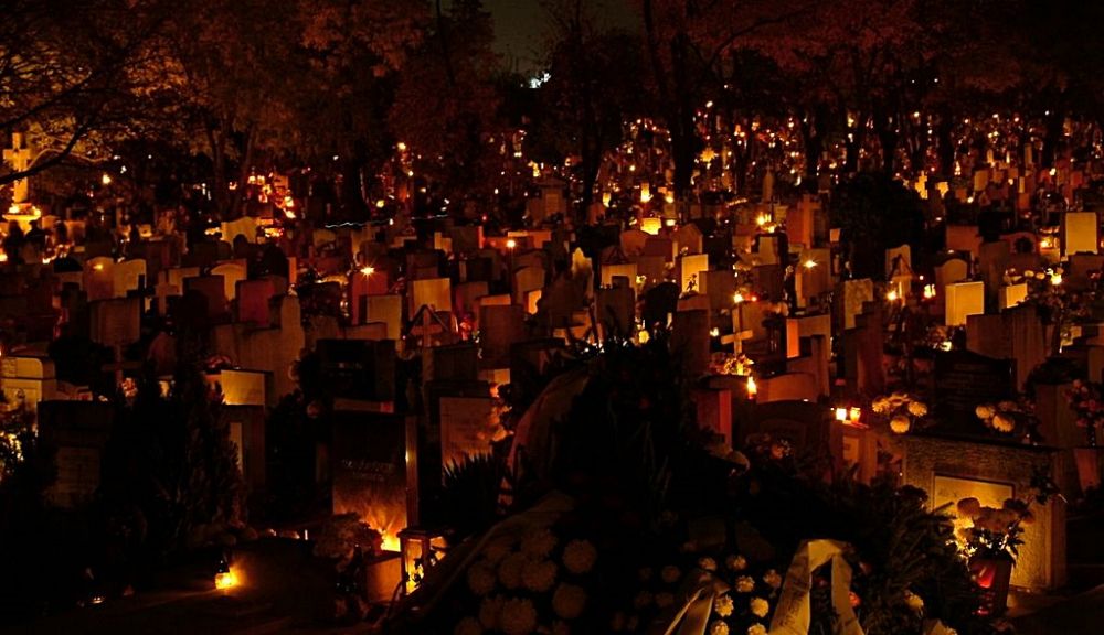 Korlátozzák a temetői behajtást