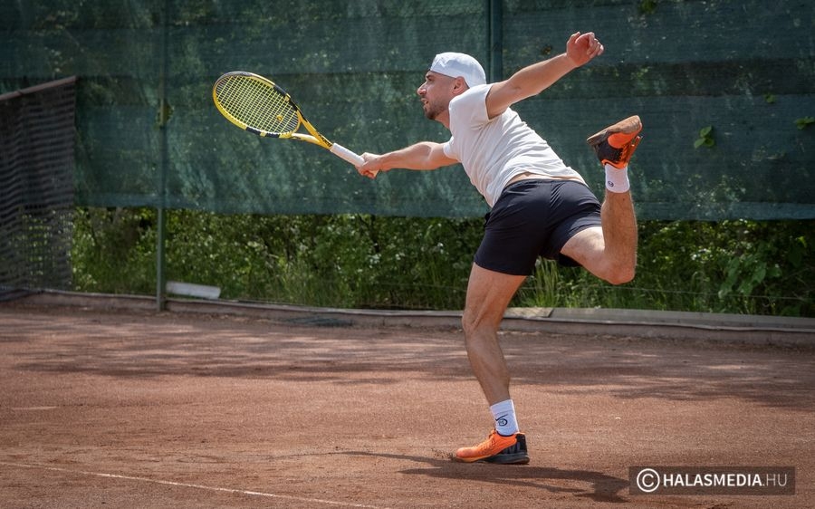 Lonczyra emlékeztek a teniszezők (galéria)