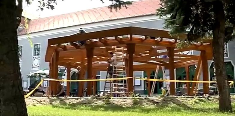 (►) Átadják az új teraszt