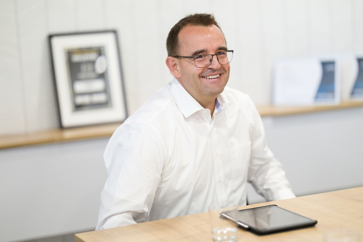 Új vezetés, megszokott értékek! Knáb József lett a MERKBAU Zrt. Igazgatóságának Elnöke 