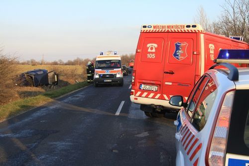 Három gyermek is megsérült a tompai balesetben