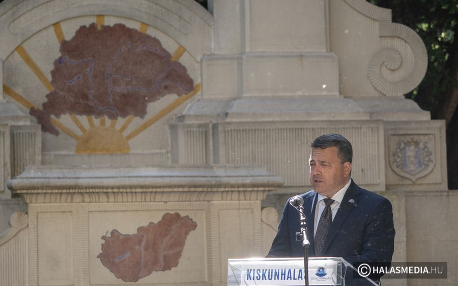 Trianoni emléknap: „A Mi válaszunk: az oktatás, a munka, a hit, és a szeretet” (galéria)