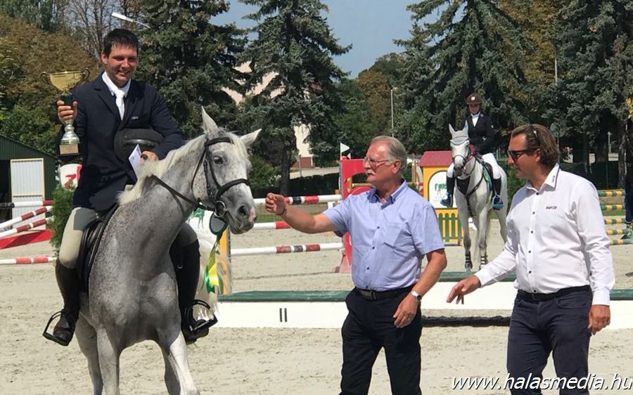 Kettős halasi lovas siker Bábolnán