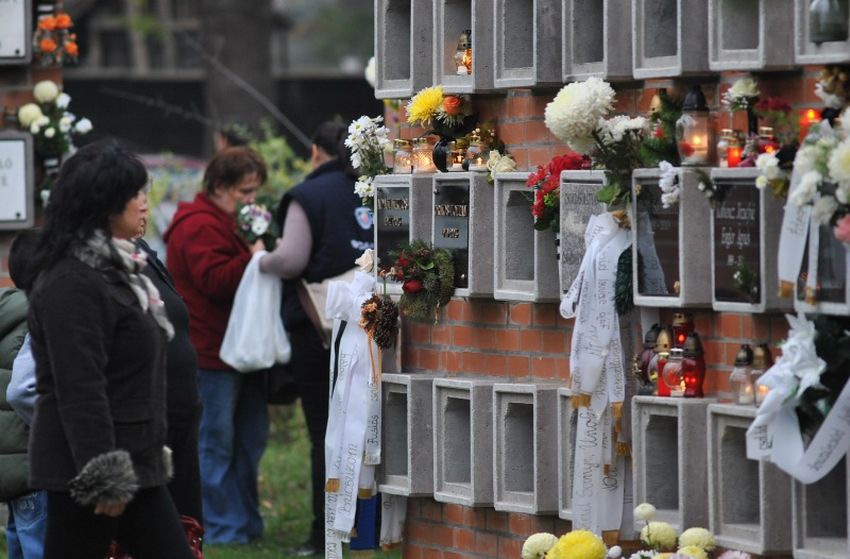 Szigorították a hamvak hazavitelét