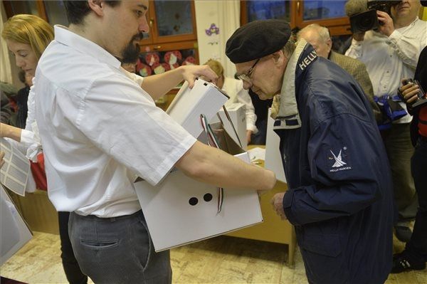 Mindenhol elkezdődött