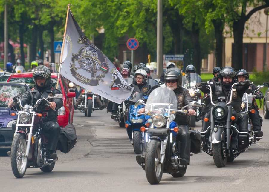 Nagy menetelés a borudvarba