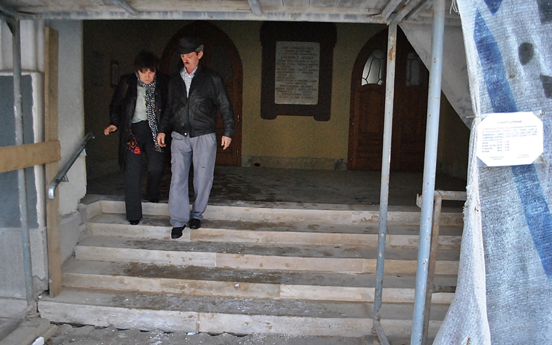 Újra használható a lépcső