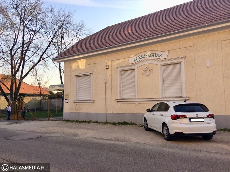 Védőnőket vezényeltek a kórházba