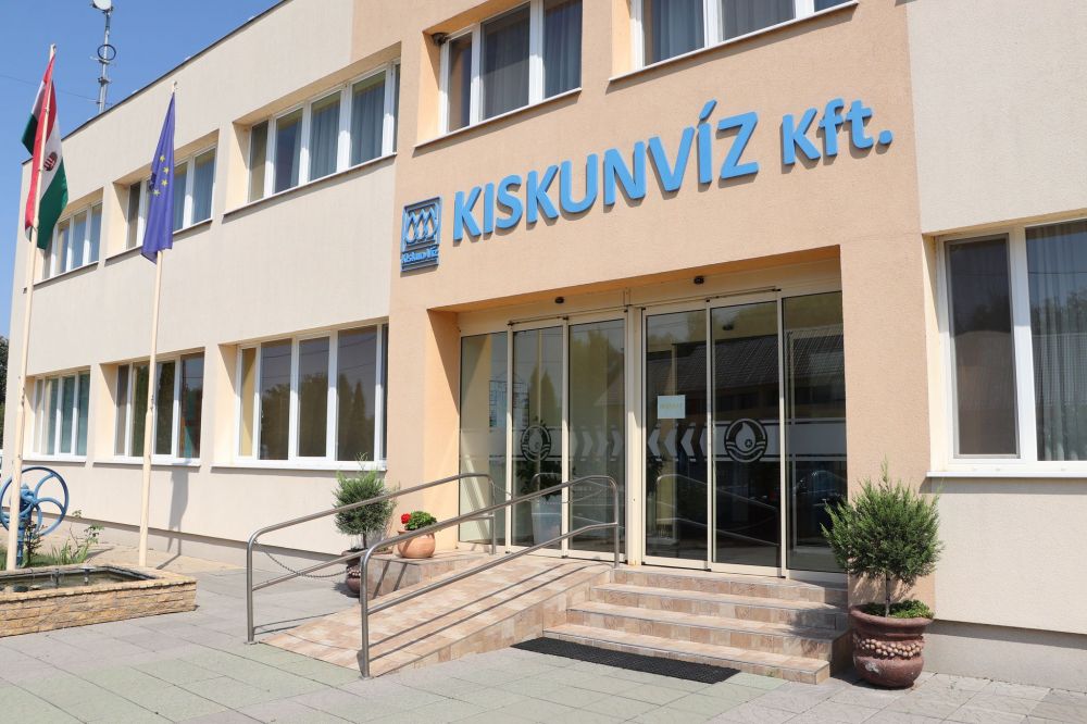 Csőtörés Harkakötönyben