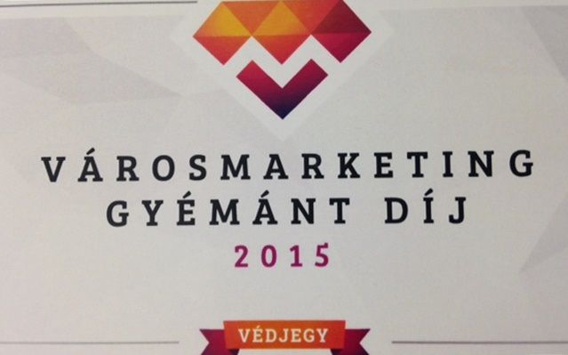 Gyémánt díj az esernyős projektért