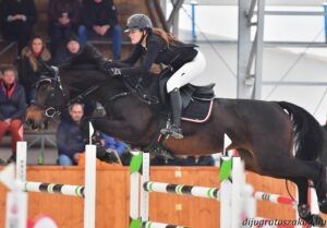 Virág nagy formában a fedettpályás szezon elején