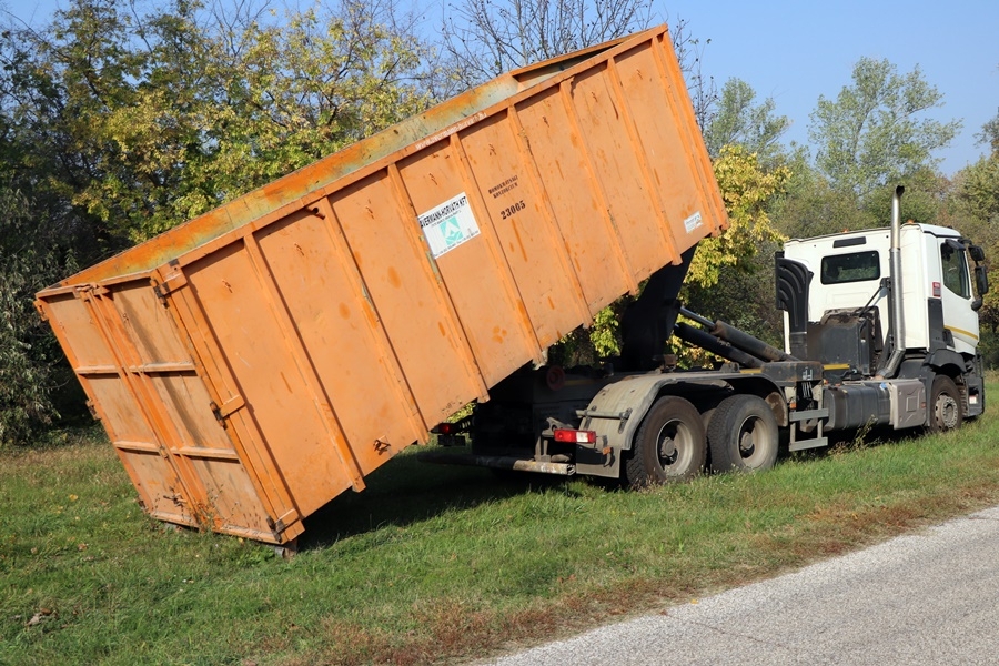 Folytatódik a lombgyűjtési akció