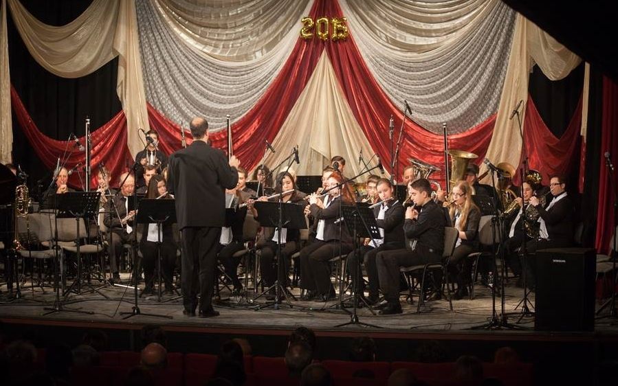 Halas koncerttel köszönti az újévet 