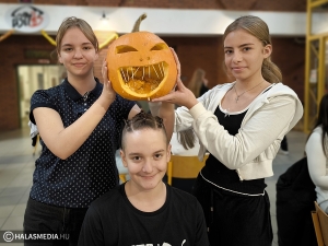 Töklámpások készültek a Bibóban