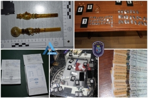 Családi biznisz - anya, apa és fiaik is terjesztettek 